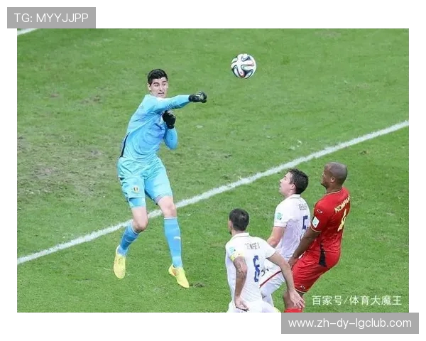 浅析球员以阻碍门将发球为目的的战术行为及其规则判定